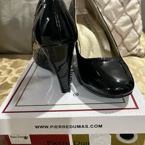Pierre Dumas Glossy Black Heels
